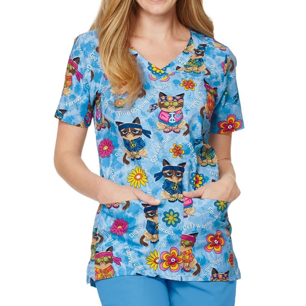 Medical Uniform Scrub Top Grumy Cat Veterinarian